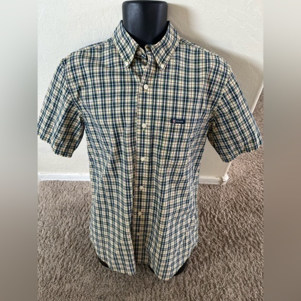 Men’s pre own as is size M Ralph Lauren Chaps button down shirt plaid short
